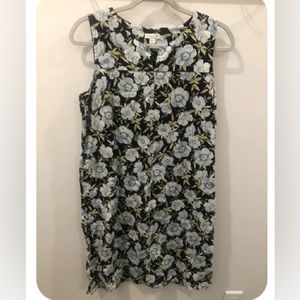 J.Jill Love Linen floral dress with pockets. Size small. 100% linen.